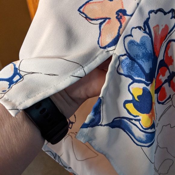 DR2* floral cap sleeve blouse tunic top side slit round neck - Picture 3 of 7